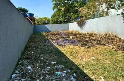 Excelente oportunidade de investimento em um terreno localizado na estrada dos caboclos.