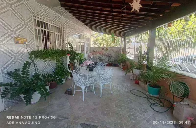 Imagine você e sua familia residindo nesta casa espetacular! aceita financiamento bancario!