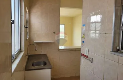 Apartamento tipo sobrado, 1 quarto  com garagem  -  aluguel   r$990,00