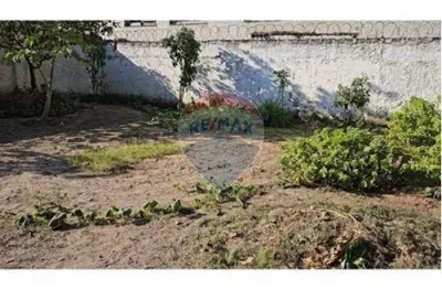 Terreno de  615m²  + casa duplex  -   aluguel excelente localização