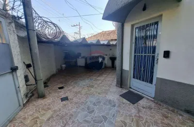 Casa duplex  com grande  terreno de  615m²  -    aluguel  excelente localização