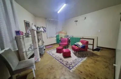 Terreno de  615m²  -  casa duplex    aluguel  excelente localização