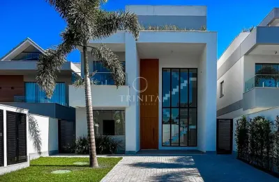 Casa em condominio em recreio dos bandeirantes  -  rio de janeiro