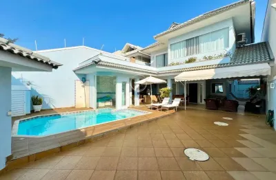 Casa em condomínio fechado com 6 quartos à venda na Estrada dos Bandeirantes, Barra da Tijuca, Rio de Janeiro