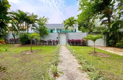 Casa em condomínio fechado com 5 quartos à venda na Avenida Luther King, Barra da Tijuca, Rio de Janeiro