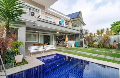 Casa em condominio em recreio dos bandeirantes  -  rio de janeiro