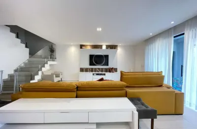 Casa em Condominio em Recreio dos Bandeirantes  -  Rio de Janeiro