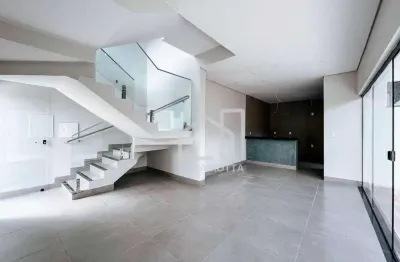 Sobrado com 2 dormitórios à venda, 130 m² por r$ 580.000,00 - novo mundo - uberlândia/mg