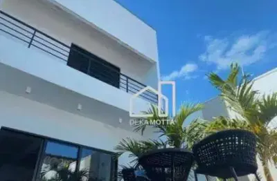 Casa com 3 quartos à venda no Jardim Europa, Uberlândia 