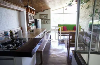 Sobrado com 3 dormitórios à venda, 500 m² por r$ 1.600.000,00 - umuarama - uberlândia/mg
