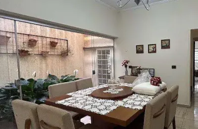 Casa com 3 quartos à venda no Parque Novo Mundo, Americana 