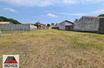 Terreno à venda na Praia dos Namorados, Americana 