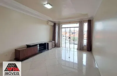 Casa com 3 quartos à venda no Parque Novo Mundo, Americana 