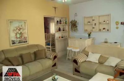 Casa com 3 quartos à venda na Vila Massucheto, Americana 