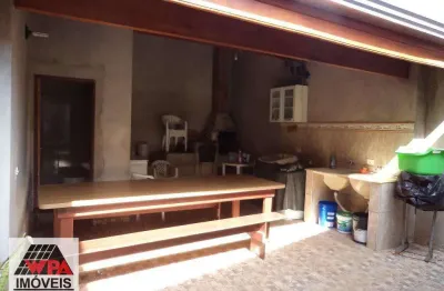 Casa com 3 quartos à venda na Vila Santa Maria, Americana 