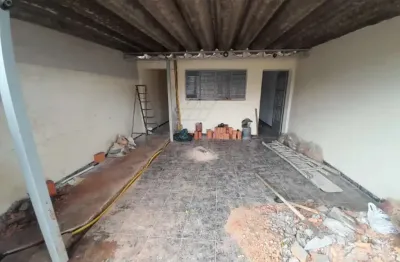Casa com 2 quartos para alugar no Jardim Mollon, Santa Bárbara D'Oeste 
