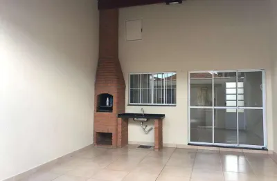 Casa com 3 quartos para alugar na Vila Linópolis I, Santa Bárbara D'Oeste 