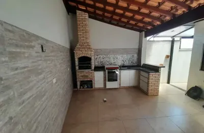Casa com 3 quartos para alugar na Vila Dainese, Americana 