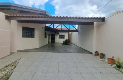 Casa para locação no Bairro Chácara Rodrigues em Americana, SP