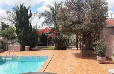 Casa com 6 quartos à venda na Vila Souto, Bauru 