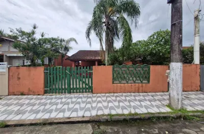 Casa com 2 quartos à venda na Rua Vilamar, 478, Vilamar, Praia Grande