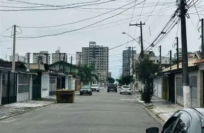Casa com 2 quartos à venda na Rua Catarina Bandieira, 648, Vila Caiçara, Praia Grande