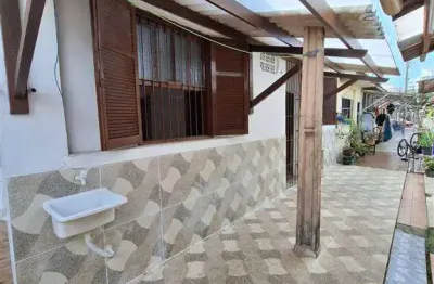 Ótimo bangalô com 1 dormitório no bairro caiçara em praia grande!