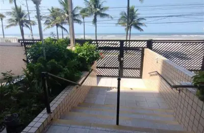 Amplo apartamento de 01 dormitório em prédio fernte ao mar.  o imóvel está localizado no balneário flórida, bairro que vem se valorizado através de recentes investimentos em praia grande, proporcionan