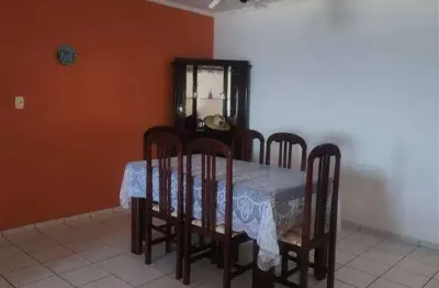 Excelente apartamento com 2 dormitórios no bairro ocian em praia grande!