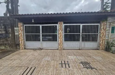 Excelente casa com  2 dormitórios no bairro caiçara em praia grande!