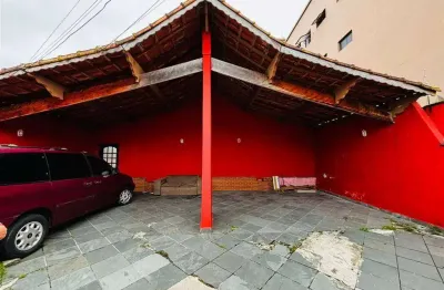 Excelente casa de condomínio de 02 dormitórios, 01 suíte,  e quintal privativo, com pagamento facilitado na seguinte conformidade: r$ 100.000,00 e 80 parcelas de r$ 2.000,00 corrigidas anualmente pelo
