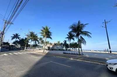 Excelente apartamento de 02 dormitórios. o imóvel está localizado na vila guilhermina, um dos bairros mais movimentados de praia grande, localização que vem se valorizando através de recentes investim