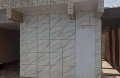 Excelente triplex com 02 dormitórios, sendo 01 suíte e sacada no jardim samambaia.