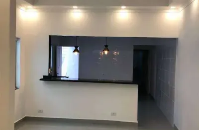 Excelente casa isolada, 03 dormitorio, 03 suite, 01 banheiro, 01 cozinha, 03  vagas de garagem, o imóvel está localizado na vila caiçara, bairro que vem recebendo cada vez mais investimentos na infrae