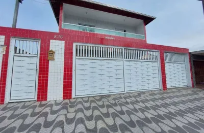 Excelente casa de condomínio com 2 dormitórios no bairro parque das américas em praia grande!
