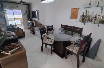 Excelente apartamento de 01 dormitório, sendo 01 suíte, 01 lavabo, 01 vaga de garagem, lazer com piscina, salão de festas, salão de jogos. o imóvel está localizado no campo da aviação, bairro que rece