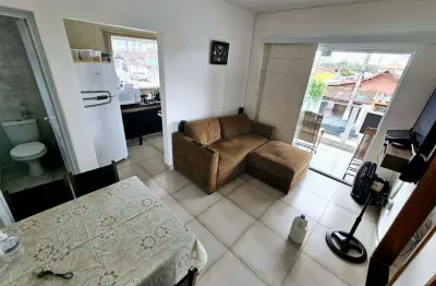 Casa com 2 quartos à venda na Rua Artur Marques dos Santos, 646, Balneário Maracanã, Praia Grande