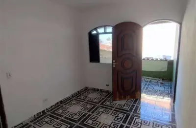 Excelente casa à venda no jardim melvi. terreno medindo 6,30 x 27,00
