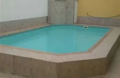 Excelente casa com 04 dormitórios, sendo 02 suítes, piscina e edícula no jardim imperador. aceita permuta por imóvel rural (sítio ou chácara).