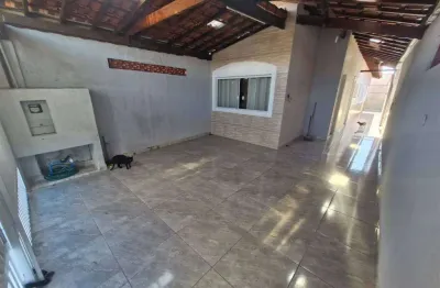 Excelente casa geminada com 02 dormitórios no bairro vila caiçara em praia grande!