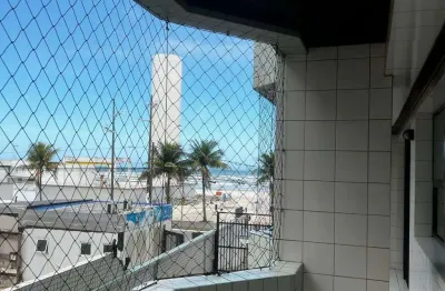 O imóvel está localizado na vila tupi, bairro que tem recebido muita valorização através de recentes investimentos em praia grande proporcionando mais comodidade e segurança aos turistas e moradores. 