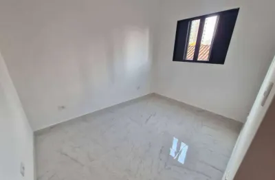 Casa com 2 quartos à venda na Rua Diogo Álvares Correia, 406, Campo da Aviação, Praia Grande