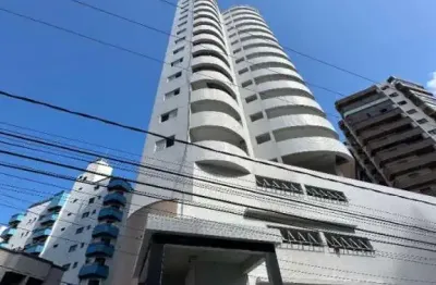 Excelente apartamento com 02 DORMITÓRIOS (01 SUÍTE), LAZER COMPLETO, SACADA GOURMET, FRENTE RUA, 100M DA PRAIA, 01 VAGA, 02 SACADAS, VISTA MAR. Localizado no bairro vila tupi.  Entre em contato com no