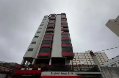 Excelente apartamento de 1 dormitório, 1 wc social, sala ampla, sacada com vista mar, área de serviço, 1 vaga de garagem, lazer com piscina, academia, churrasqueira, salão de jogo. o imóvel está local