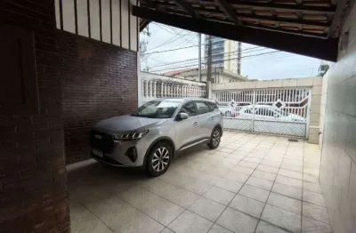 Ótima casa mobiliada de 2 dormitórios sendo 1 suíte, 3 vagas, sala ampla na guilhermina!