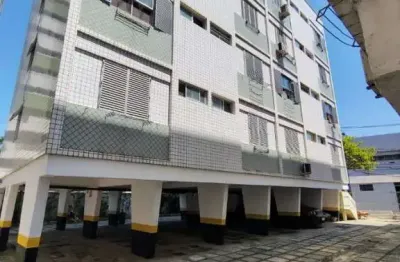 Excelente kitnet reformado divido em 01 dormitório, com 01 vaga de garagem. o imóvel está localizado na cidade ocian, bairro mais tradicional de praia grande, que se destaca pelo comércio forte e as f