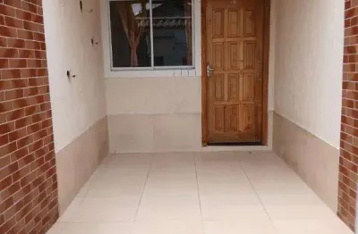 Casa com 2 quartos para alugar na Avenida Ângelo Perino, 974, Balneário Maracanã, Praia Grande