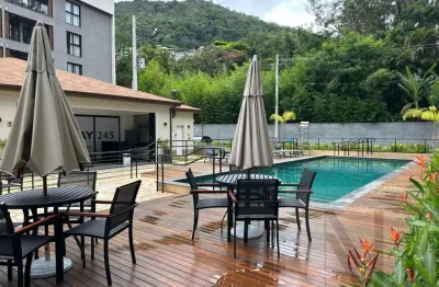 Apartamento para Venda em Petrópolis, Corrêas, 3 dormitórios, 1 suíte, 2 banheiros, 2 vagas