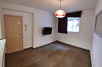 Apartamento  de 110m² estilo Casa, térreo a venda na rua Padre Antonio Tomas - A poucos metros do Allianz Parque