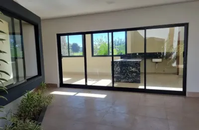 Casa nova em condomínio com 04 quartos sendo 02 suítes!!